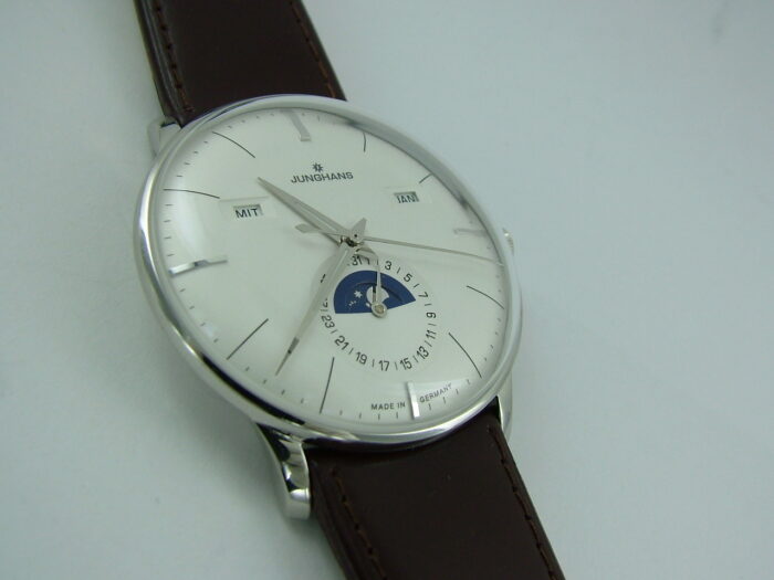 JUNGHANS Meister Kalender – Clockwise