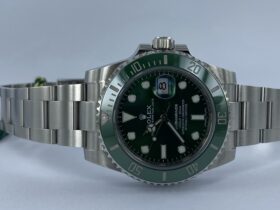 Rolex Submariner Date ''Hulk'' 116610LV Clockwise Hellevoetsluis