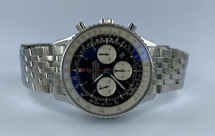 Breitling Navitimer 01 ref.AB0127 Clockwise Hellevoetsluis