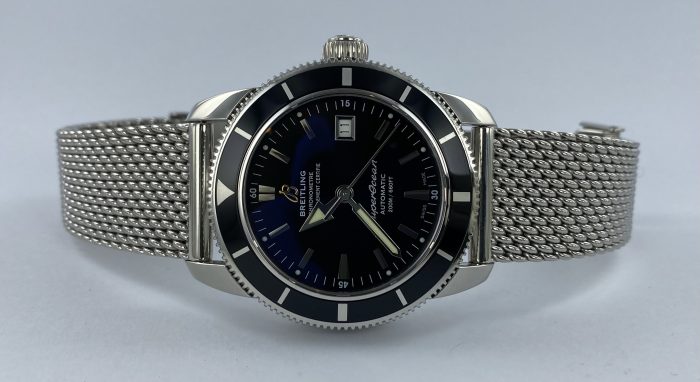 Breitling Superocean Heritage 42 ref.A17321 Clockwise Hellevoetsluis