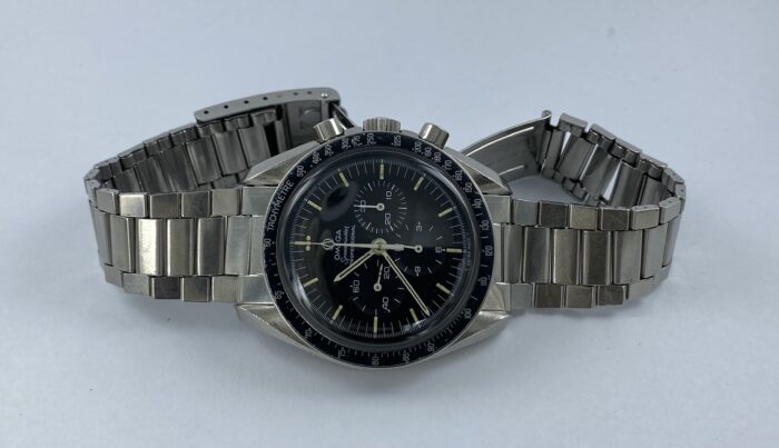 Omega Speedmaster Professional Moonwatch ref.145.022-69ST Clockwise Hellevoetsluis