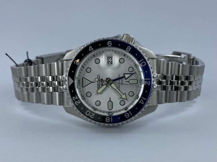 Seiko 5 Sports ref. SSK033K1 Clockwise Hellevoetsluis