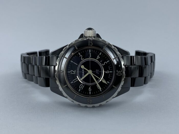 Chanel J12 Clockwise Hellevoetsluis